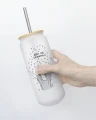 kubek ze słomką 700 ml każdy dzień ręka.jpg